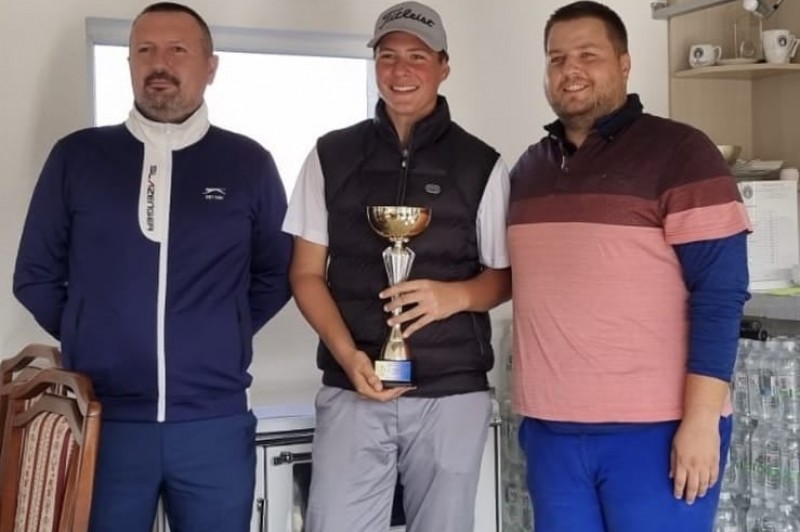 GSSST Student Kan Bizović wins second place at BH Junior Golf Championship